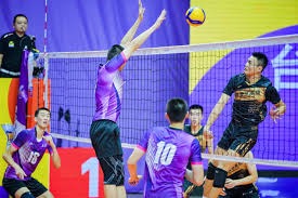 全明星：迪亚洛满分扣篮 原帅晋级三分决赛陈国豪18+14管子煜MVP CBA星锐二年级不敌大学生联队杨溢20+5于米提斩获MVP CBA星锐一年级击败清华大学